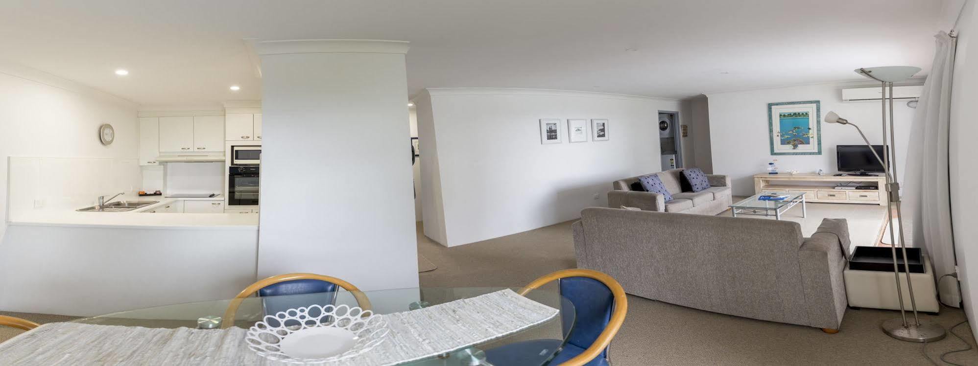 Le Beach 3* Gold Coast